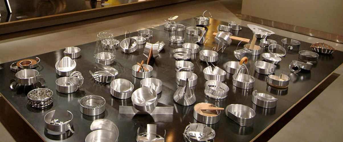Aluminum containers