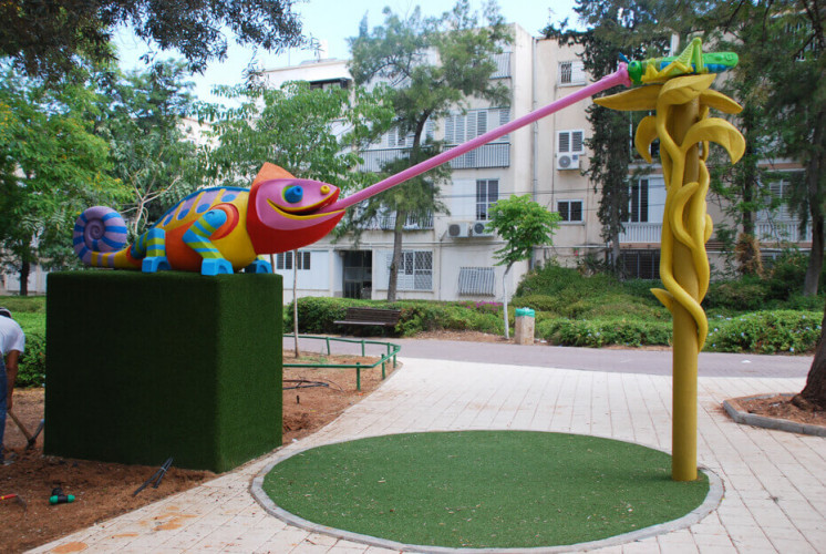גן סיפור הזיקית, חולון